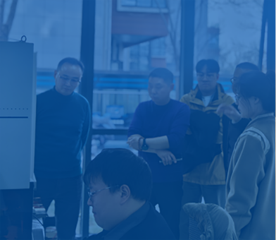 秉持 “太初” 初心，坚守民族科技企业
发展本心，溯本求源深耕工业检测核心
技术；以解决大宗物料全流程、全寿命
周期管理痛点为根本，立足物质本源的
谱学信息精研技术，
对客户，诚信务实、坦诚履约；
对员工，尊重价值、赋能成长；
对行业，恪守技术与商业本质，
致力成为全球工业智能检测领域的标杆企业。